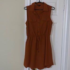 Sleeveless dress